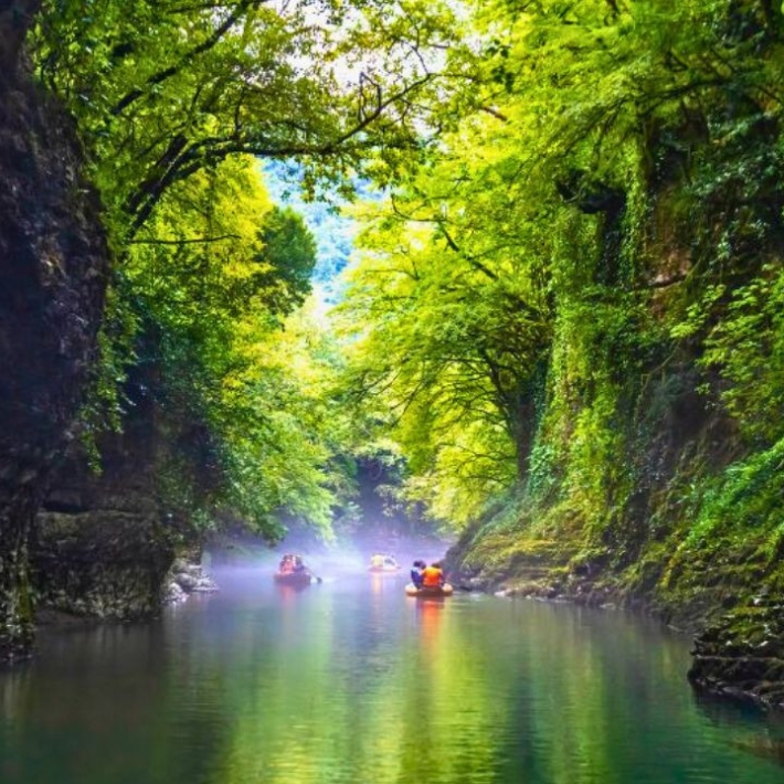 TripTrip-Gruzja-morze-i-kaniony-City-Break-1