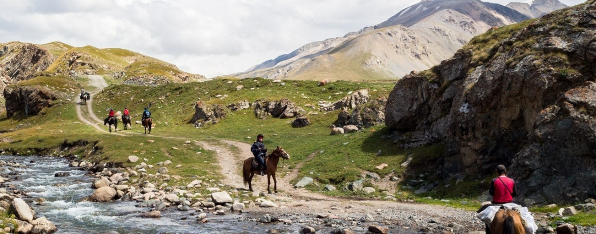 TripTrip-Kirgistan-górska-wyprawa-konna-1